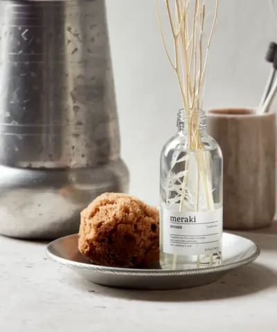 Alternative view of Meraki - Timber Haze - Diffuser