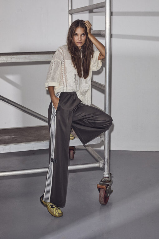 Haute L'amitié - Baggy Track Pants - Image 3