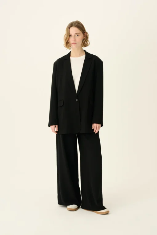 Rue de Tokyo - Cica Heavy Crepe Blazer - Image 3