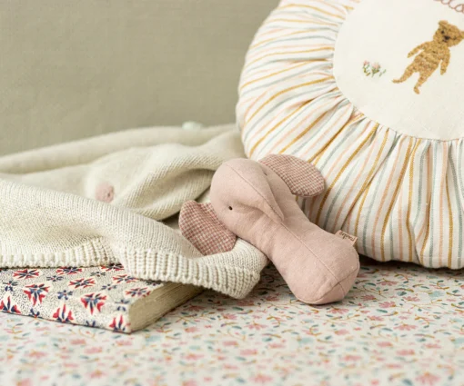 Maileg – Lullaby friends Elefant rangle, Rosa - Image 2