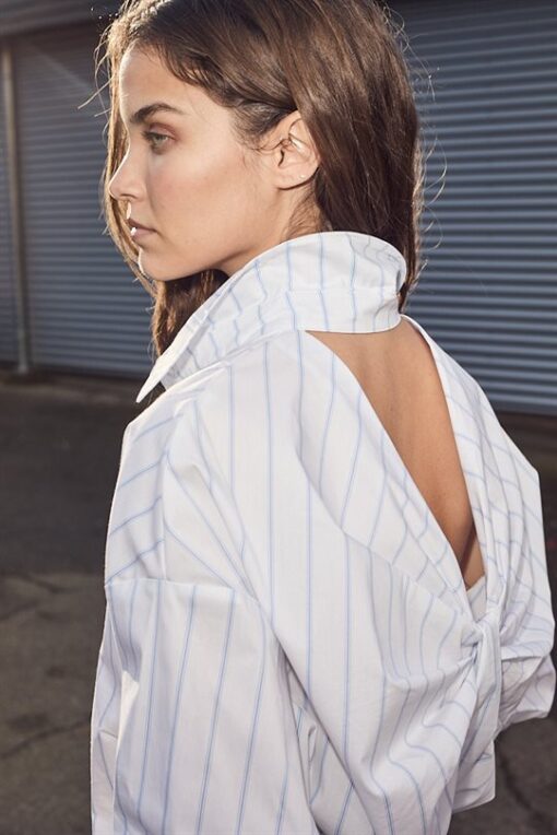 Haute L’amitié - Fine Line Twist Bow Shirt - Image 5