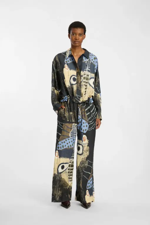 Munthe - Arum Pants, Black Print - Image 4