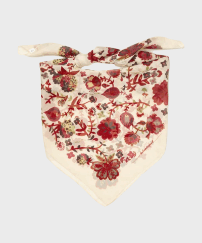 Tørklæde i birch white med blomsterprint – Bromflora Tabby Sia Scarf fra Becksöndergaard, i blød bomulds- og modalblanding.