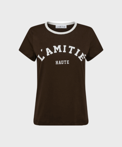 Haute L’amitié – Neckline Logo Tee, Mocca