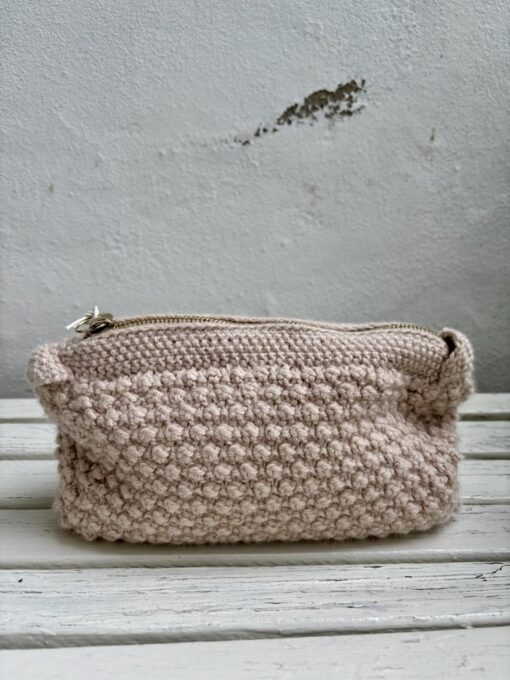Aiayu – Helen Classic Clutch, Powder