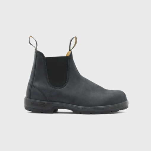 Blundstone Classics #587 Chelsea Boot i Rustic Black– læderstøvler med elastikpaneler og slidstærk ydersål.