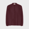Florence LS Shirt – Red Mahogany med kinakrave og fine rynker.