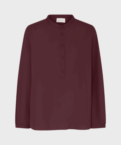 Frau – Madrid Is Shirt, Red Mahogany