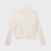Loganberry Knit fra MUNTHE – ivory kabelstrik med høj hals og emblem