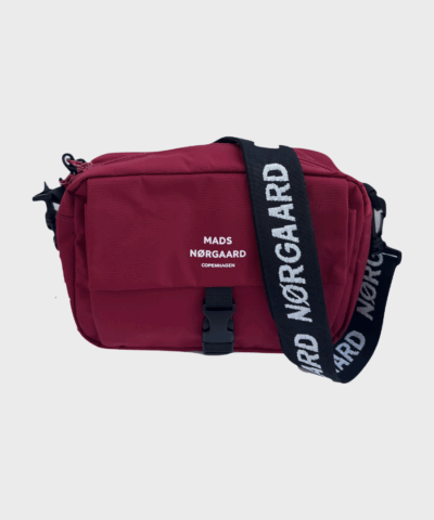 Mads Nørgaard – Tian Fae Bag, Winery