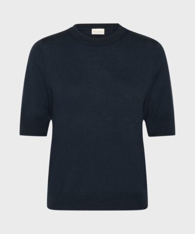 NatanyaPW Pullover i mørk navy – striktrøje fra Part Two set forfra