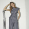 SagaCC Pleat Top fra Co’Couture – mid-grey top med plisserede detaljer.