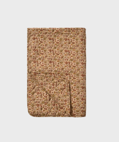Ib Laursen Quilt – Brun med Røde, Orange og Grå Blomsterranker