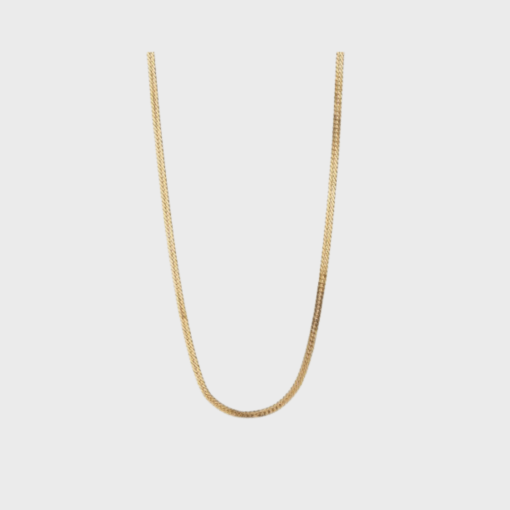 Elegant Stine A Snake halskæde i 18 karat forgyldt sterling sølv. Fladt design på 48,5 cm, perfekt til hverdag og fest. Kan bæres alene eller sammen med andre kæder. Fri fragt over 499 DKK.