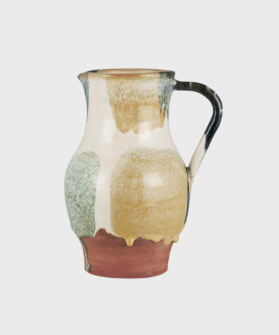 Rustik keramikvase med hank og multifarvet glasur fra Ib Laursen. Del af Avignon-serien – dekorativ og perfekt til blomster.
