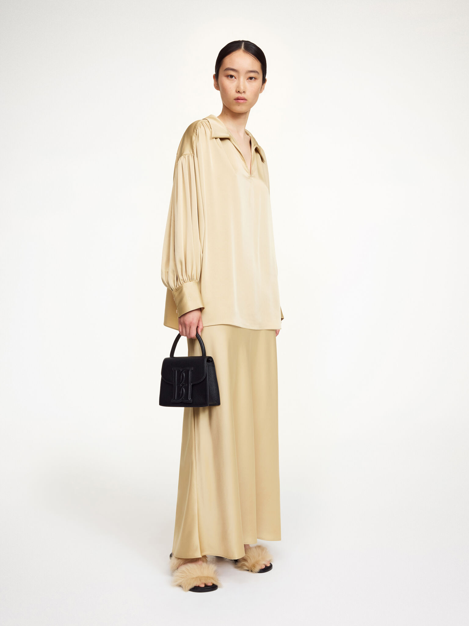 By Malene Birger – Leonora Satin Bluse - Old Beige - Billede 4