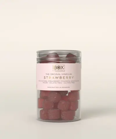 Alternative view of Box The Original – Tube Just The Winegum – Strawberry