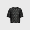 Ivy Copenhagen Lara Lace Tee HL235575 i sort er en elegant blondebluse med moderne pasform og feminint udtryk. Perfekt til både hverdag og fest. Køb hos Merci Give med hurtig levering og fri fragt.