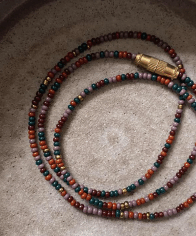 Alternative view of Annavii – Nila Halskæde, Multi bordeaux