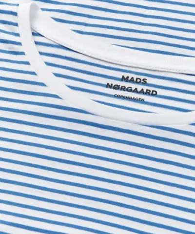 Alternative view of Nørgaard Paa Strøget – Fine Jersey Stripe Teasy Tee – Blå/Hvid