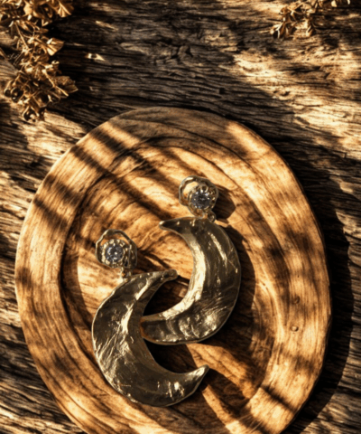 Alternative view of Stine A - Claire de Lune Earring Left, Single - Forgyldt