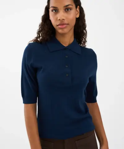 Alternative view of IVY Copenhagen – Essex SS Polo Knit – Deep Navy Blue