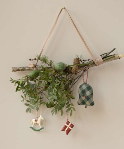 Alternative view of Maileg – Klokke Ophæng, Medium - Grøn