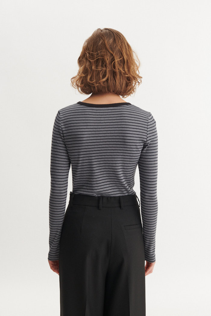 Basic Apparel - Arense Stripe Granddad T-shirt - Grey/Black - Billede 3