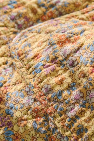 Ib Laursen – Quilt med gule, blå, orange & lilla blomster - Billede 4