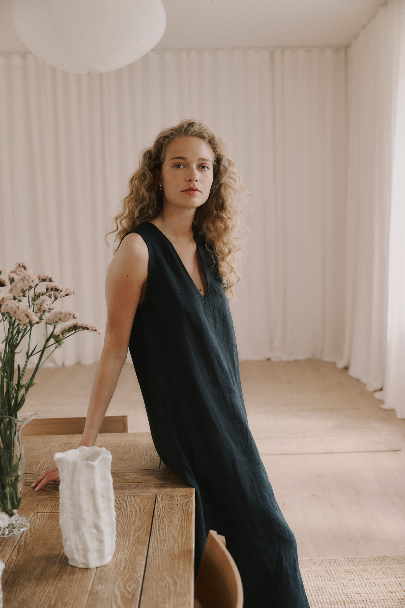 Anne|Mi - Venezia SL Dress – Black Washed - Billede 3