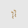 Opdag Nara Drop Earrings fra ENAMEL Copenhagen – elegante drop‑øreringe i 18K forgyldt sterling sølv med organiske, bløde former og et eksklusivt, blankpoleret udtryk. Perfekte både til hverdagsbrug og sæsonens finere anledninger. Et tidløst, feminint smykke med moderne kant.