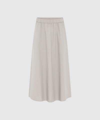 Melbourne Ankel Nederdel – Chateau Gray fra FRAU er en lang, tidløs nederdel i 100% økologisk bomuld med elastiktalje, lommer og smuk vidde i bunden. Komfortabel, stilren og perfekt til både hverdag og pæne anledninger.