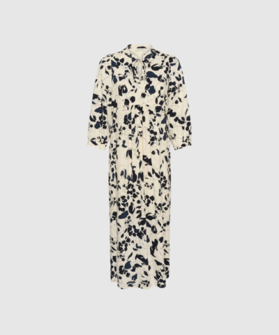 Opdag AlessaPW Kjolen fra Part Two – en smuk, let og feminin kjole i et elegant print. Den afslappede pasform og den bløde kvalitet gør den perfekt til både hverdagsbrug, arbejde og sæsonens pænere anledninger. En alsidig og tidløs kjole, der let kan styles op eller ned.