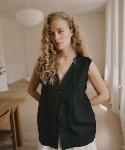 Alternative view of Anne-Mi - Billie Waistcoat - Black