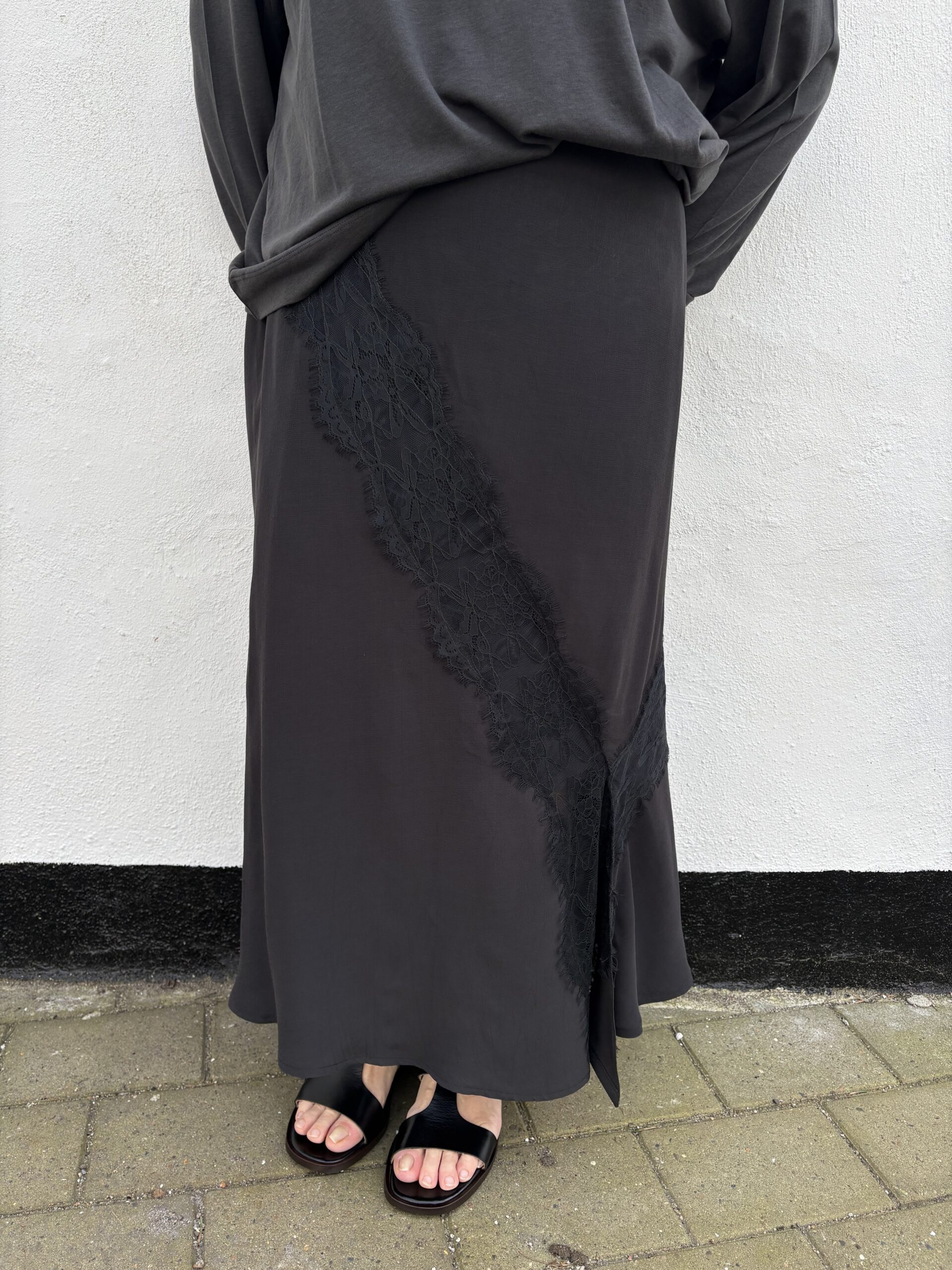 Rabens Saloner – Leia Sheer Lace Skirt - Sort - Billede 3