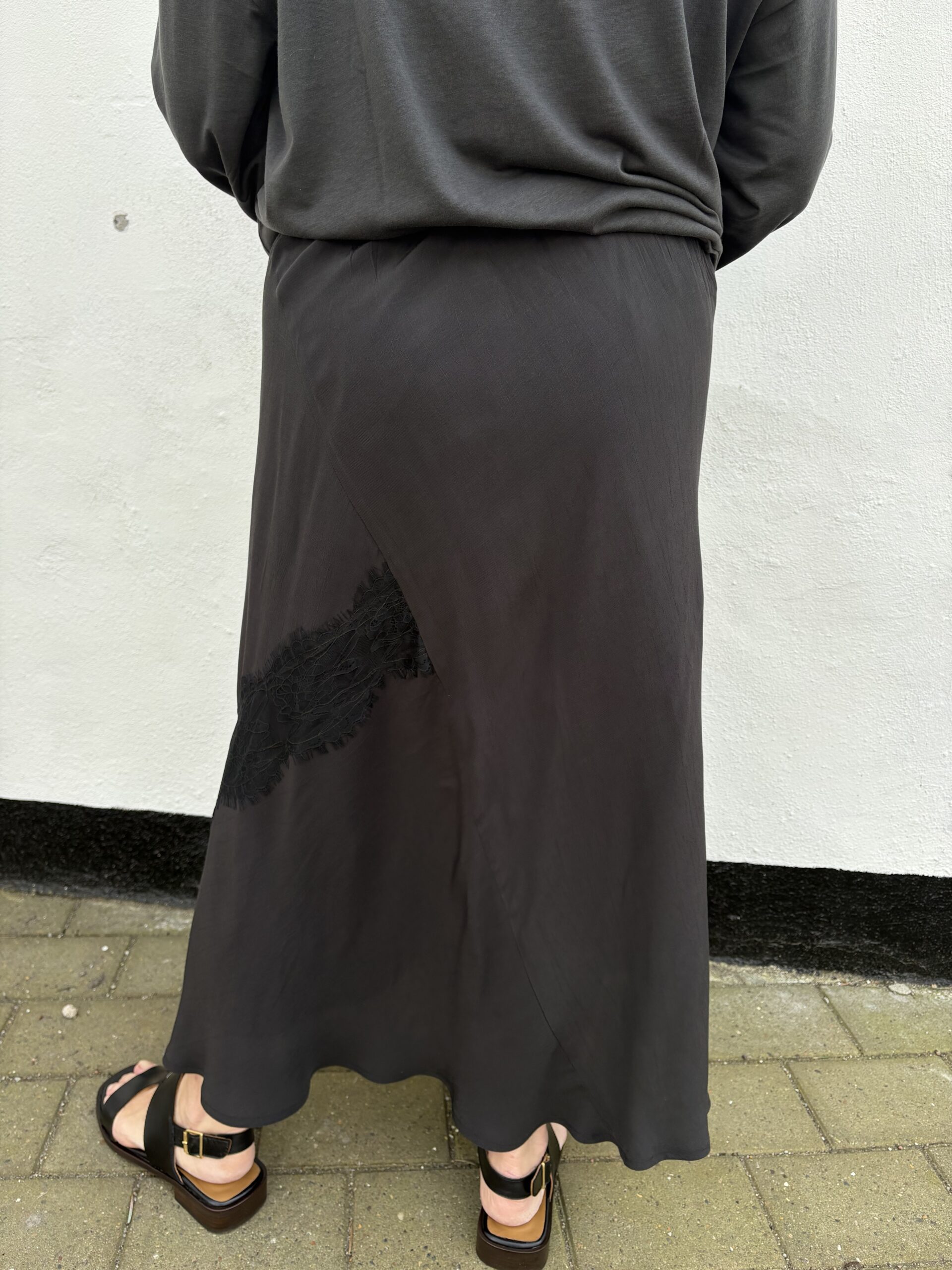 Rabens Saloner – Leia Sheer Lace Skirt - Sort - Billede 6