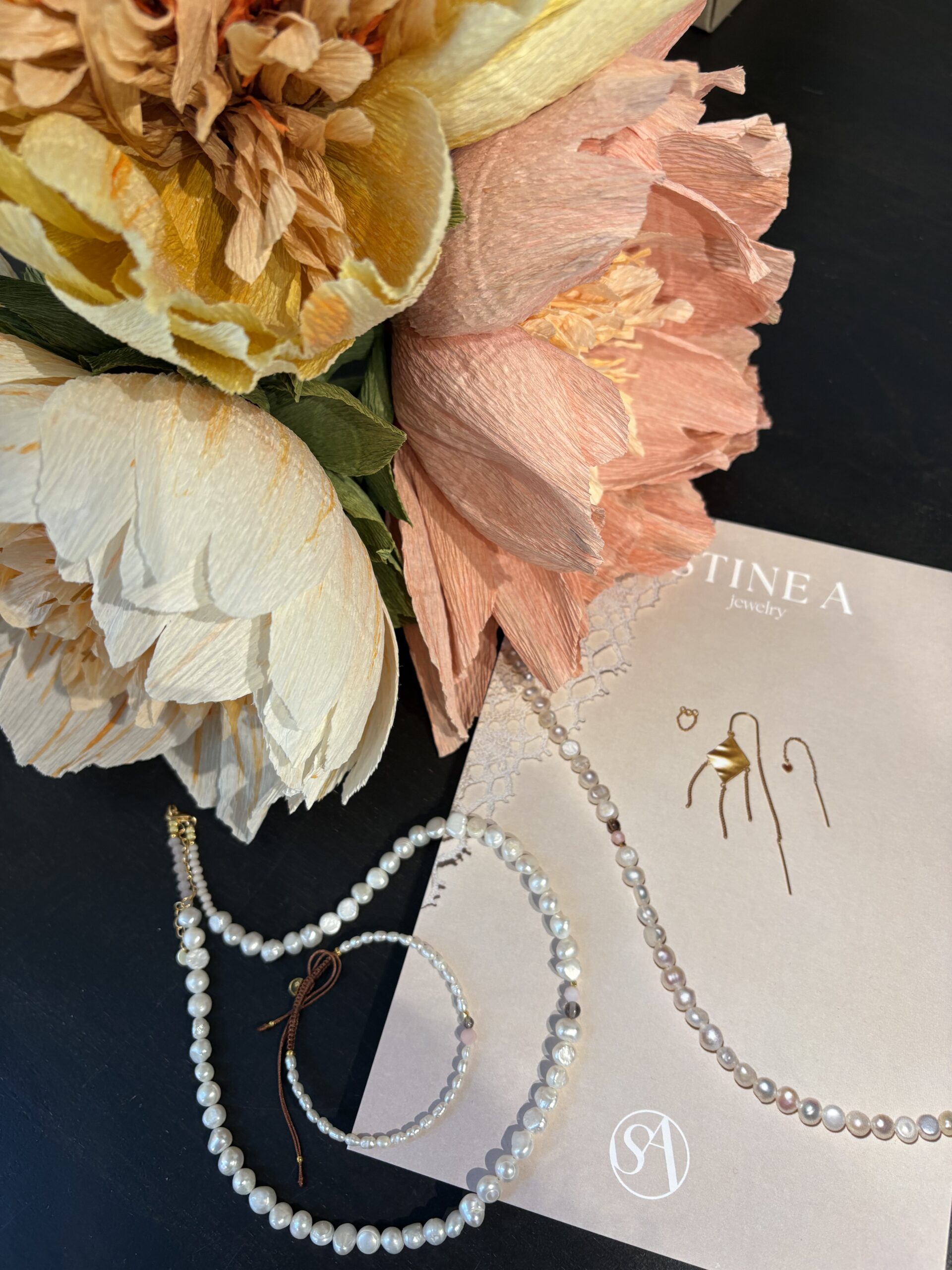 Stine A - Pearly necklace - Mocha Guld - Billede 2