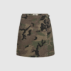 IVY Paula Skirt Shorts i Wash Camouflage kombinerer mininederdelens look med komfortable shorts under. Regular fit, mid‑waist og cool wrap‑front med spænde. 100% bomuld – perfekt til hverdagsbrug.