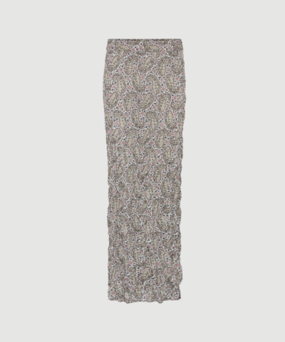 651HM Sican Maxi Skirt er en lang, elegant nederdel i silkemix med elastisk talje og smukt botanisk paisley‑print i rosenuancer. En let og flydende maxi nederdel, der nemt kan styles både afslappet og sofistikeret. Find Sican Maxi Skirt hos Merci Give.