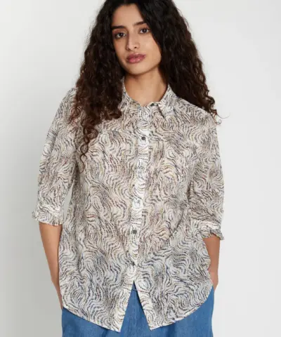 Alternative view of Heartmade - HMTelser Skjorte – Delicate Bloom Print