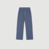 Life Pants Linen fra moshi moshi mind er lette bukser i hør‑ og viskoseblanding med elastisk talje, lige ben og afslappet pasform. En tidløs og komfortabel buks i farven Sea Blue, perfekt til både hverdag og sommer. Find Life Pants hos Merci Give.