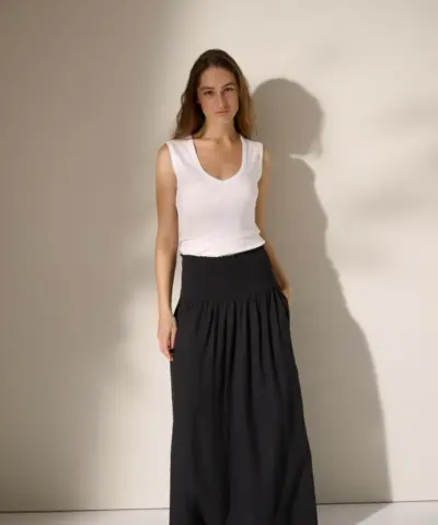 Alternative view of Moshi Moshi Mind - Malou Skirt Linen – Moonless Night