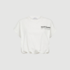 Noma NS Balloon Tee i hvid er en moderne T‑shirt i 100 % bomuld med ballonformet pasform og ærmeløst design. En enkel og stilren basisstyle, perfekt til både hverdag og sommerlooks.