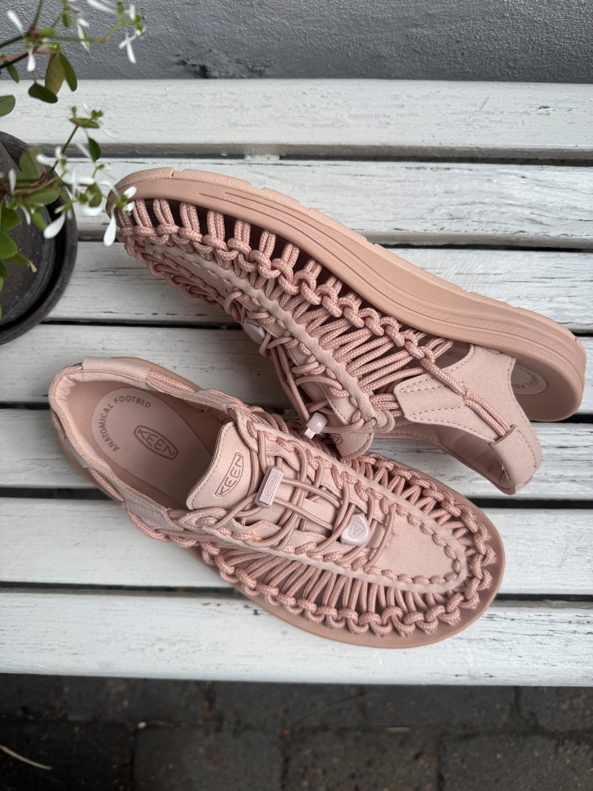 KEEN - Women’s UNEEK Cameo Sandal – Rosa - Billede 3