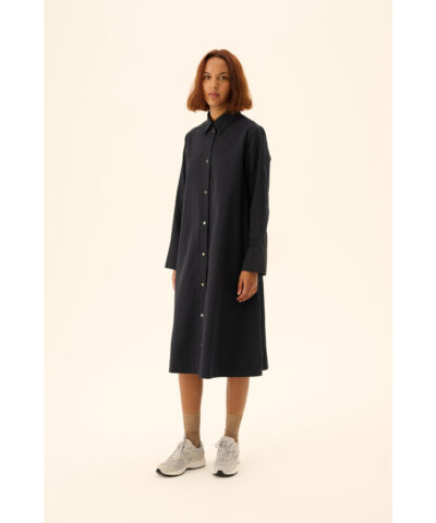 Alternative view of Rue de Tokyo - Darian Wide Seersucker Dress – Navy