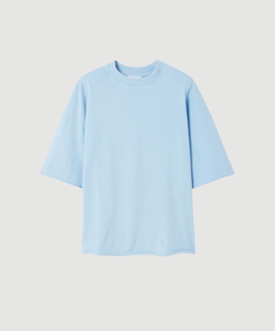 American Vintage Sonoma T‑shirt i Lavender er en blød bomulds T‑shirt med afslappet pasform og let struktur. En stilren og komfortabel basis til hverdagsbrug.