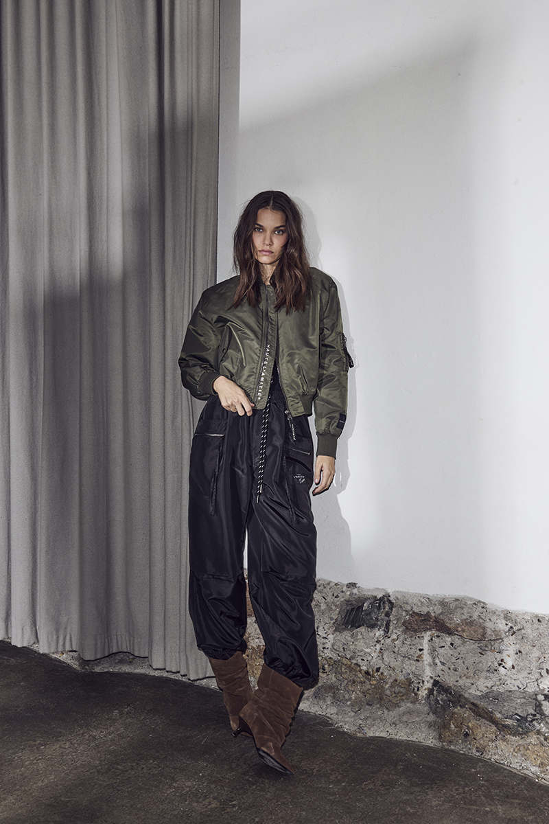 Haute L`amitié - Sally Crop Bomber – Army - Billede 3
