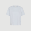 AnnePW T‑Shirt fra Part Two i Gray Dawn / Blue er en klassisk T‑shirt i økologisk bomuld med loose fit og minimalistisk design. En komfortabel og stilren basis til hverdagsbrug.