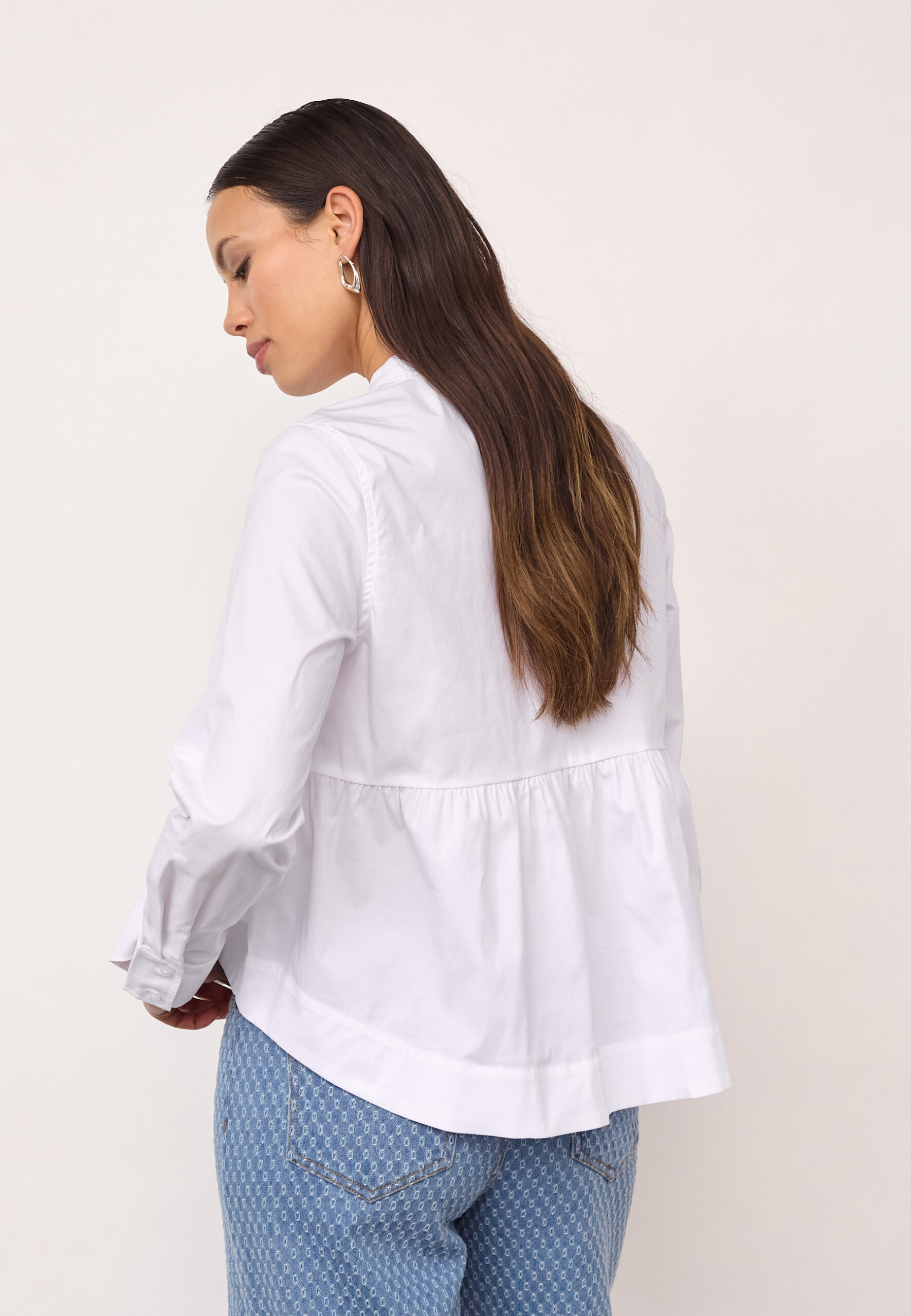 Co’couture – Poppy LS Flare Blouse – White - Billede 3
