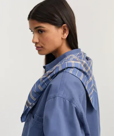 Alternative view of Aiayu - Taylon Scarf – Silk